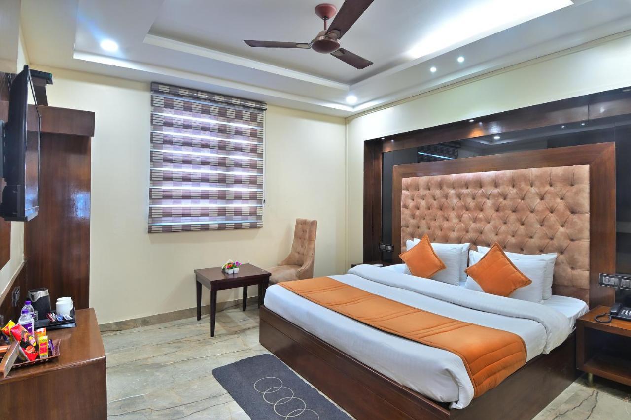 Hotel Vanson Delite - New Delhi Railway Station Exterior foto